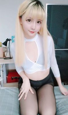 我帮妺妺洗澡她摸她奶头漫画_高清电影完整版在线观看