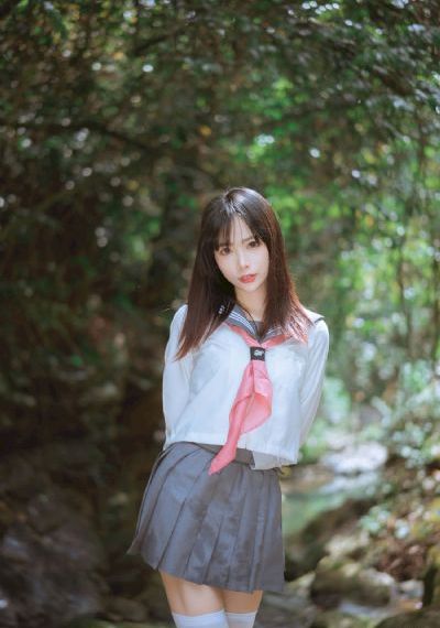 坐在学长的根茎写作业在线观看_720免费全集观看