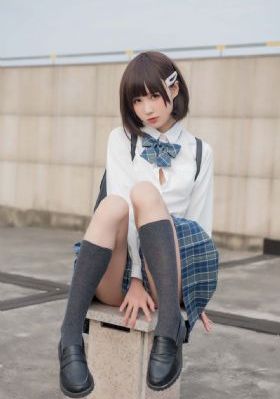 厨房play撅高乳夹_剧情片高清视频观看